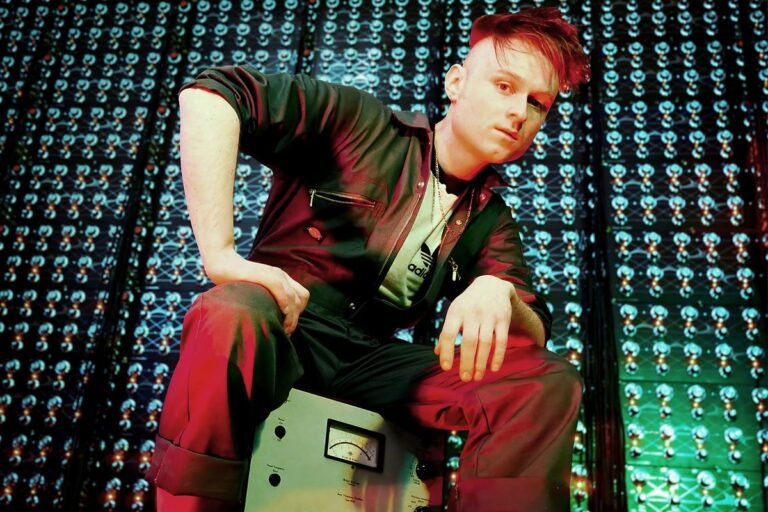 Unveiling Look Mum No Computer: UK’s Eurovision Entry Revealed