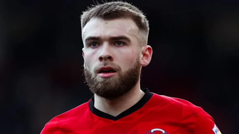 Swindon Town celebrate late win