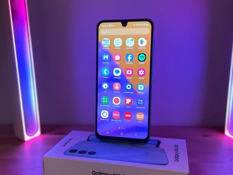 A person holding a Samsung smartphone, with a cityscape in the background, symbolising the company's leading position in the European smartphone market, with a focus on innovative technology and customer satisfaction, as Apple surges to a record market share