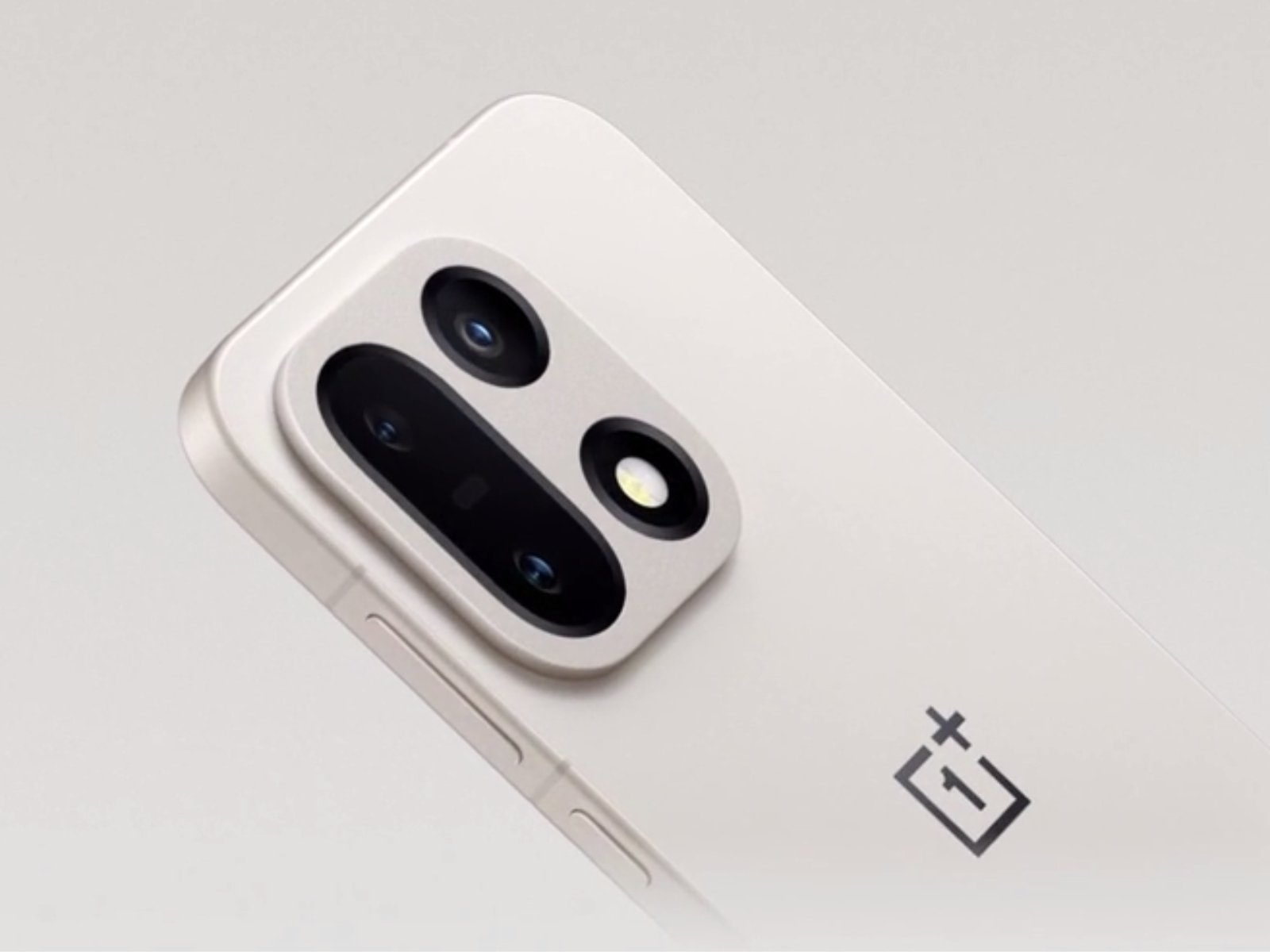 The OnePlus 15T's magnetic charging feature is set to revolutionise the way we charge our devices in the UK, with its innovative cooling accessory and effortless charging capabilities, making it a must-have for tech enthusiasts