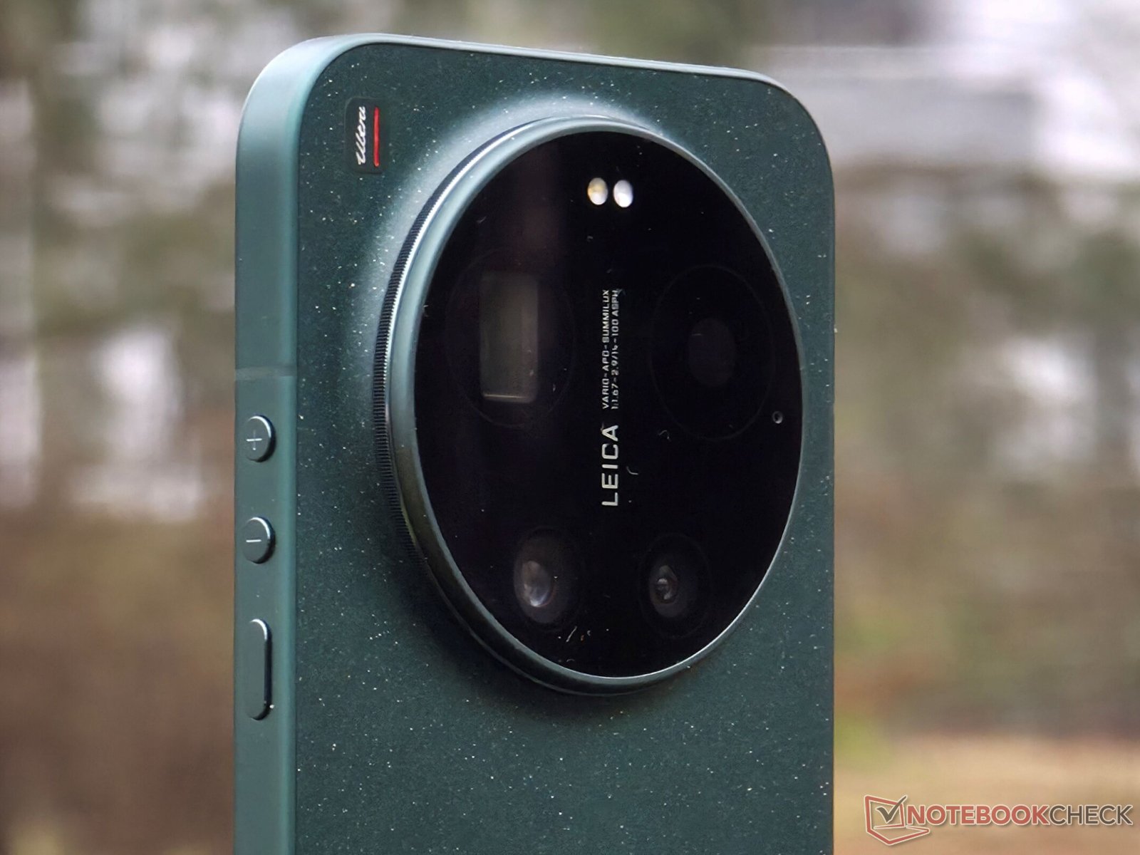 Xiaomi 17 Ultra camera update with Leica Edition features, available in the UK with Android 16, featuring improved image quality and colour accuracy