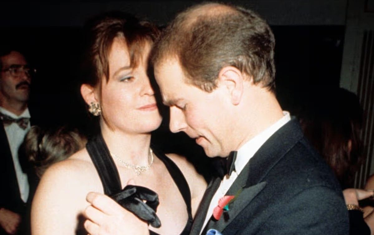 A photo of Prince Edward and his ex-girlfriend, with a descriptive caption about the tell-all memoir and the Royal Family's behaviour