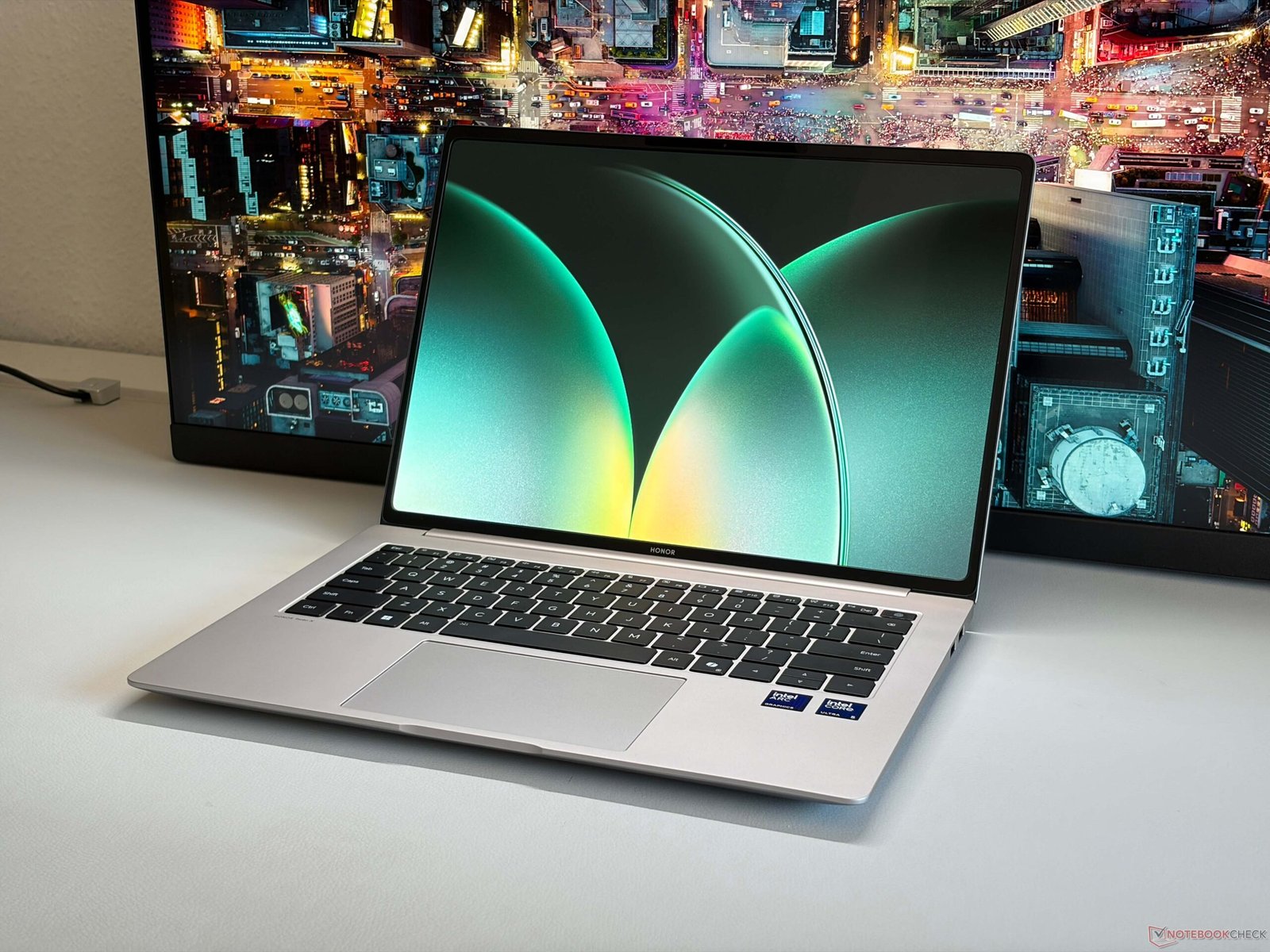 The Honor MagicBook Pro 14 2026 features Intel's new Arc B370 GPU, providing fast gaming performance and efficient graphics processing in the UK, with a sleek and compact design