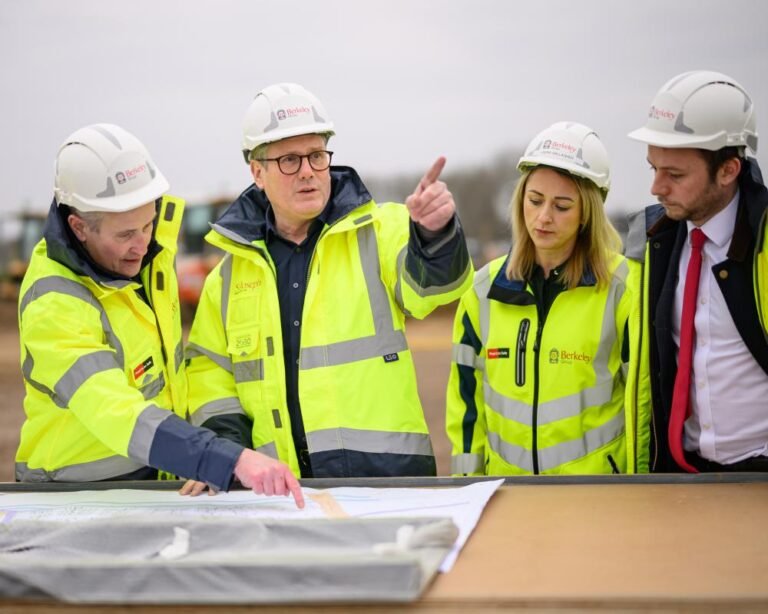 UK new towns plan criticised by milton keynes creators