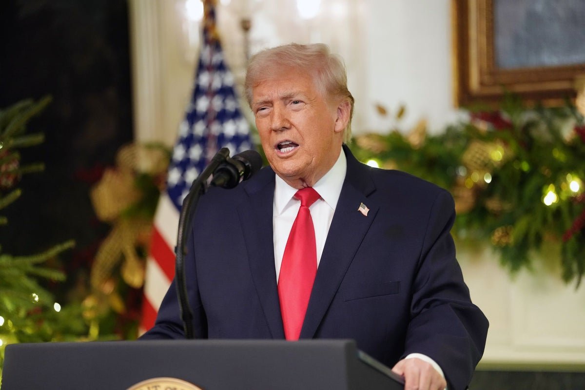 trump tweets spark controversy