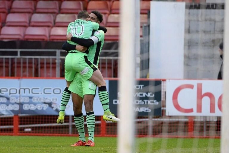 Colchester United vs Crawley Town football match