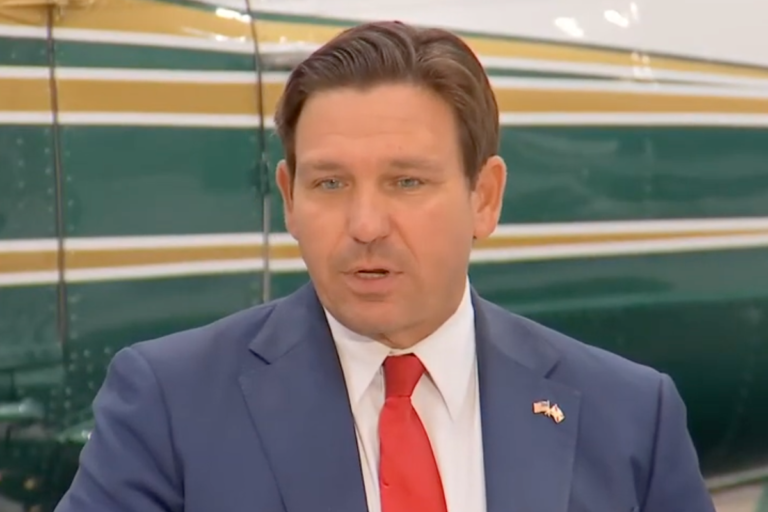 A person holding a US passport and a voting ballot, with a flag of Florida in the background, representing the new citizenship voting law in Florida, which aims to prevent voter fraud and ensure the integrity of the electoral process
