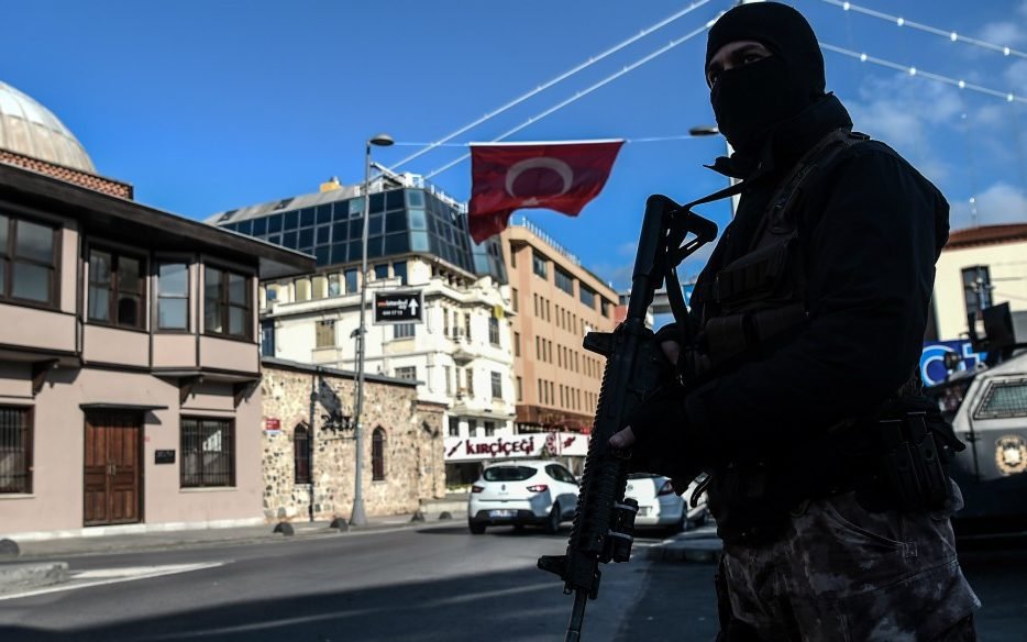 Turkey arrests IS suspects over Christmas terror plots