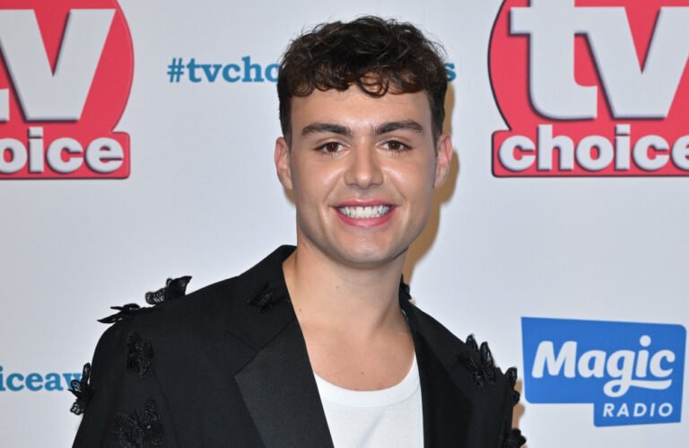 ITV soap stars on set, with a focus on their well-being and behaviour, as the company introduces a new rule change to prioritize their health and happiness, with a colourful and positive tone