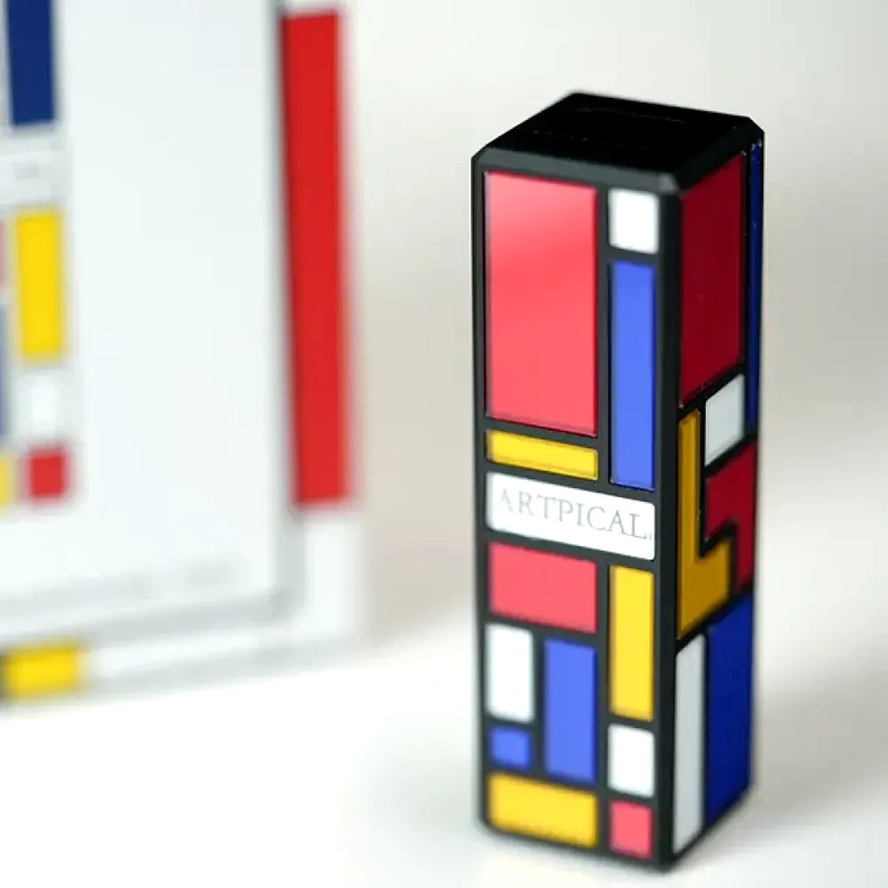 The Artpical Mondrian USB-C DAC, with its CNC-machined aluminum body and 4.4 mm balanced headphone jack, is a vibrant and colourful device that echoes the iconic geometric abstract paintings of Piet Mondrian, delivering high-resolution audio and supporting up to 32-bit, 768 kHz PCM, DSD512, and MQA lossless music streams