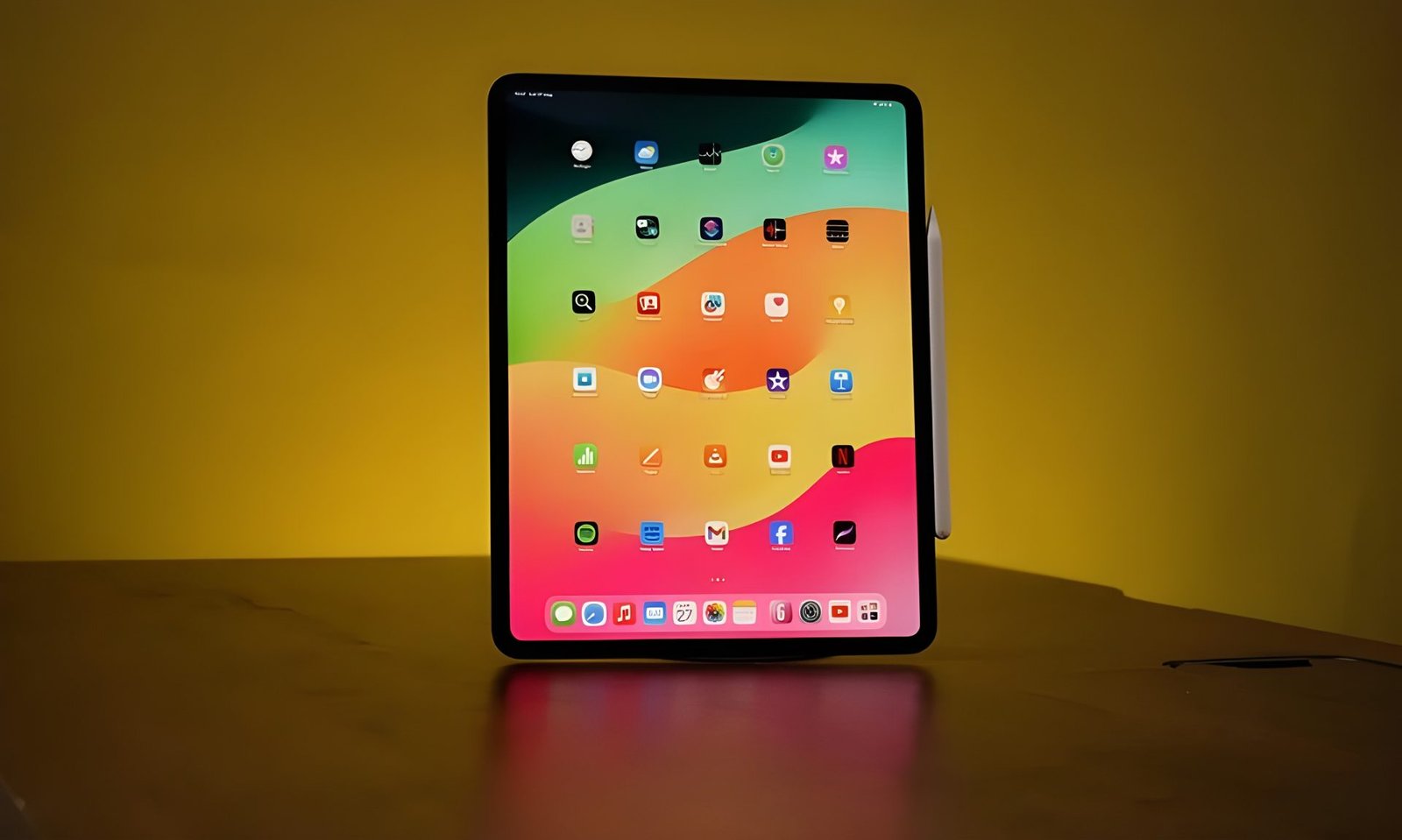 The Apple M4 iPad Air, featuring a stunning 10.9-inch Liquid Retina display with vibrant colours and a sleek design, perfect for use in the UK. With its advanced camera capabilities and robust performance, this device is sure to impress. The iPad Air's unique blend of style and substance makes it an excellent choice for anyone seeking a high-quality tablet experience in the UK.