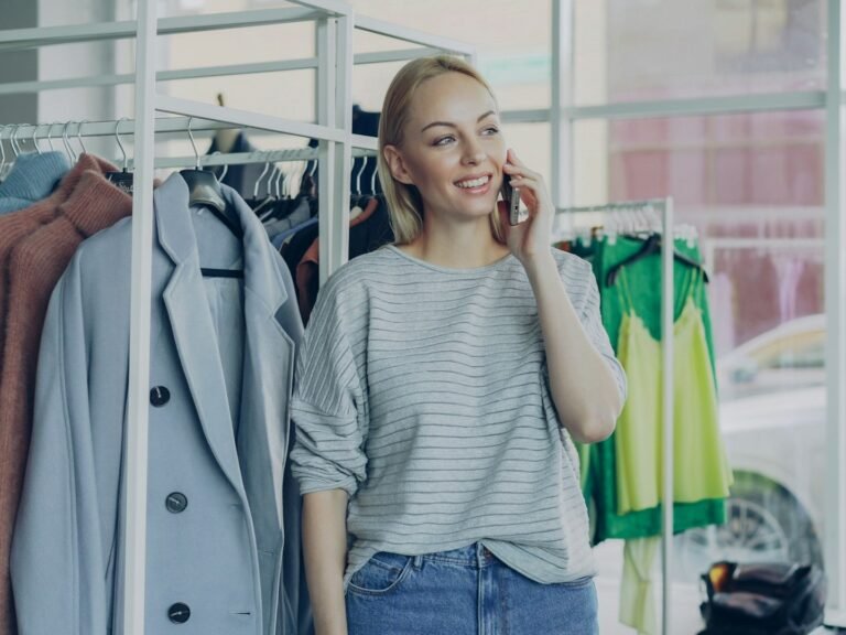 A person wearing a smart fabric shirt with built-in health monitoring technology, with a cityscape in the background, showcasing the potential of innovative textiles to improve our daily lives and health behaviour