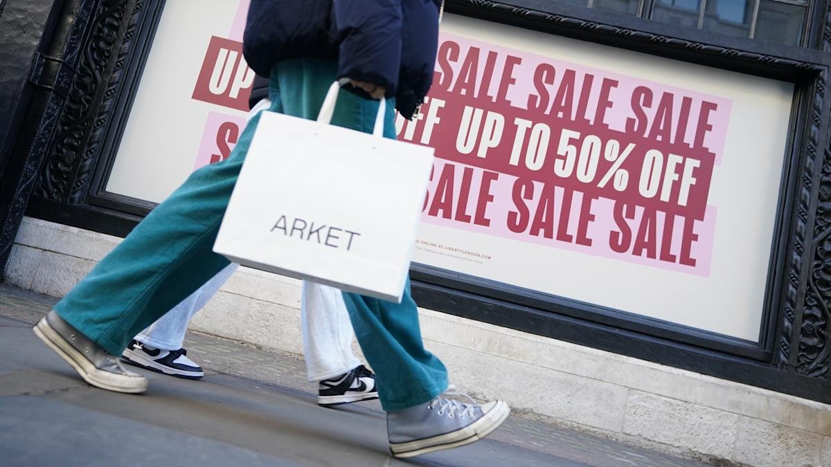 Boxing Day sales shoppers
