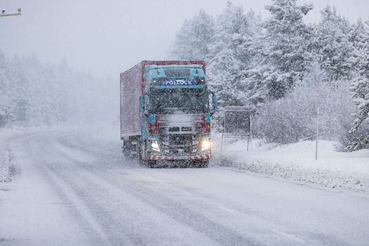 A dramatic image of gale-force winds and icy conditions in the UK, with the Met Office warning of potential disruption to daily life. The cold snap is expected to bring frost and ice, making roads and pavements slippery. The Met Office has advised people to check the weather forecast before travelling and to take necessary precautions to stay warm. The gale-force winds and cold snap are expected to affect the entire country, with some areas experiencing stronger winds than others.
