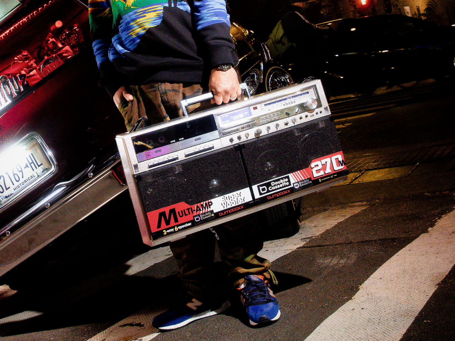Introducing the Bumpboxx BB-777: A 270W Retro-Style Boombox for the UK Market 1 The Bumpboxx BB-777 retro-style boombox features a sleek and sturdy design, with a fan-cooled amplifier, USB recording capabilities, and a vintage-inspired aesthetic, perfect for music enthusiasts in the UK, with its 270W output and ability to digitize media, this device is a must-have for anyone who loves music and wants to experience it in a unique and exciting way, the Bumpboxx BB-777 is sure to turn heads in the UK music scene with its impressive features and retro-inspired design