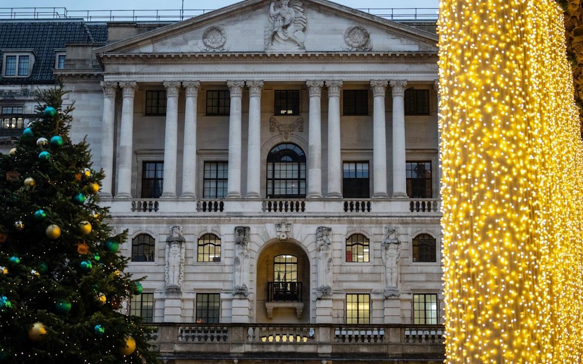 UK savings accounts interest rates cut