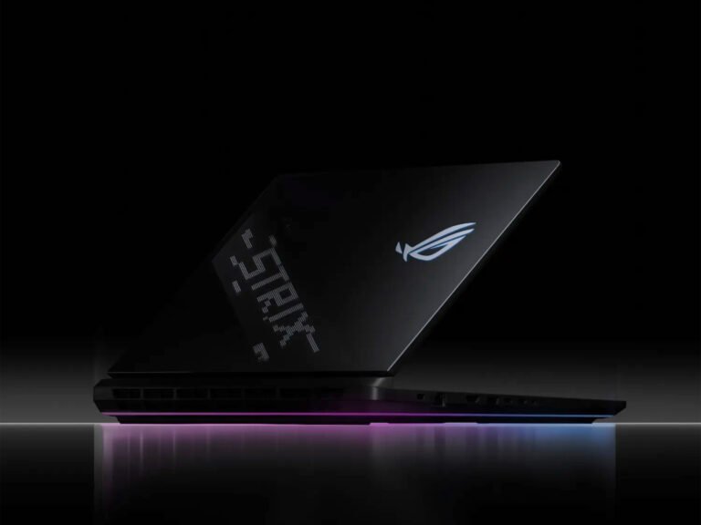 The new ROG Strix Scar 18 gaming laptop, featuring a large 18-inch screen and sleek design, perfect for UK gamers looking for a high-performance gaming experience with the latest Intel Arrow Lake-HX Plus processors