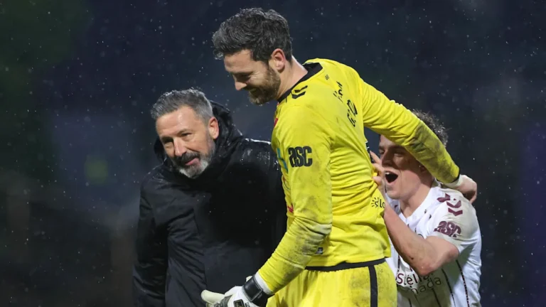 Craig Gordon makes a stunning save for Hearts