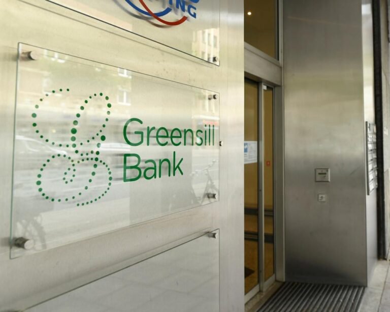 Greensill bank collapse lawsuit news