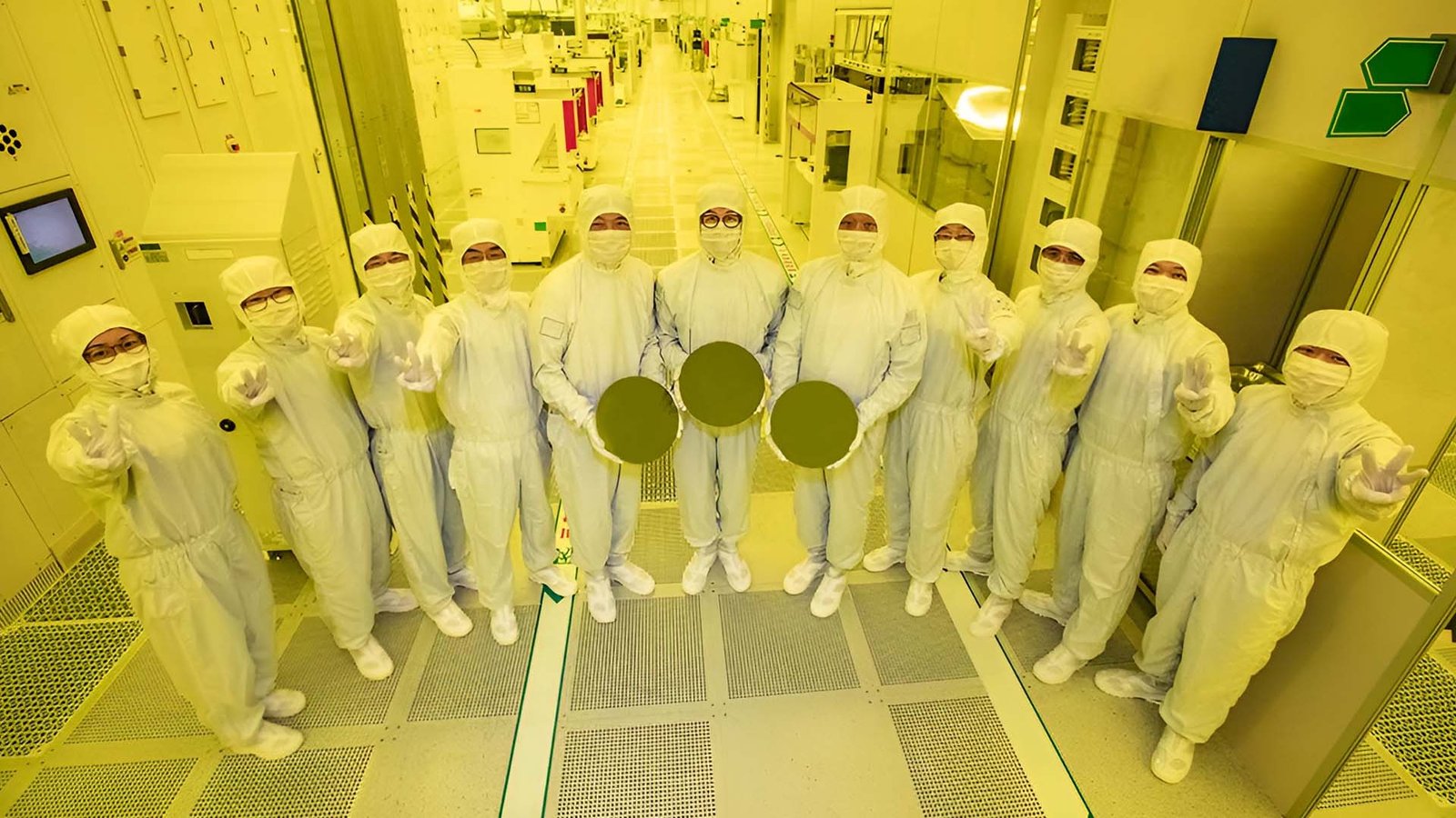 Samsung's 2nm GAA process technology, a significant milestone for the company in the UK, with yields increasing to 60%, a major development in the field of cutting-edge lithography, with the potential to impact the UK market substantially, and play a major role in shaping the future of the industry