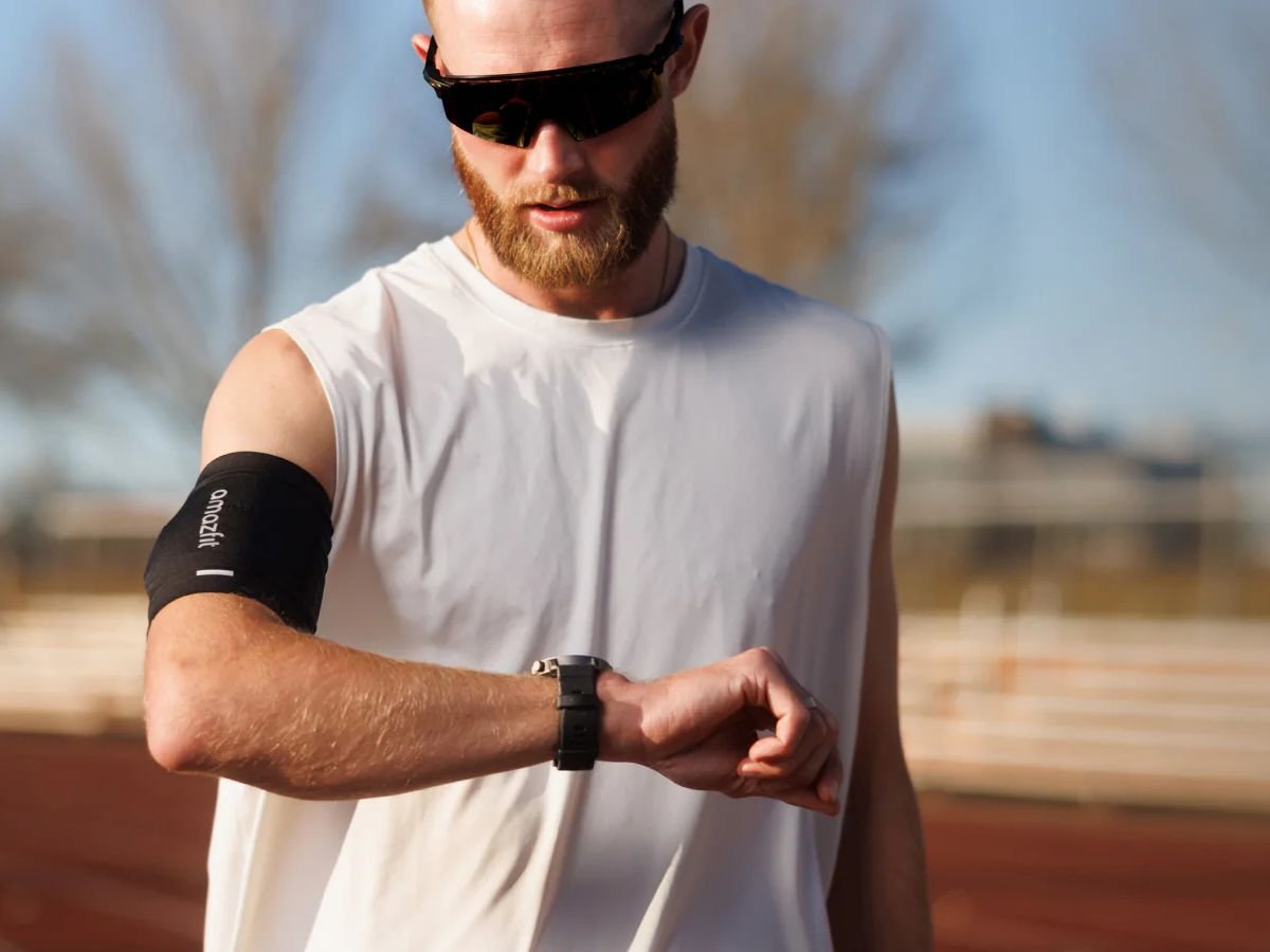 Amazfit Launches Innovative Helio Accessory in the UK Market 1 The Amazfit Arm Sleeve is a sleek and innovative accessory designed for Helio Core and Helio Strap users in the UK, featuring a range of sizes and a user-friendly design, perfect for fitness enthusiasts and tech-savvy individuals looking for a high-quality wearable accessory