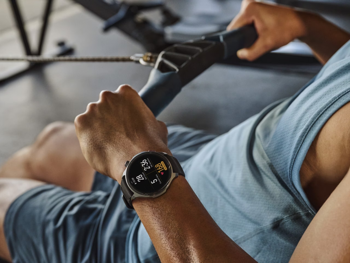 Amazfit Balance 2 XT smartwatch with colour touchscreen display and mapping feature, perfect for fitness enthusiasts in the UK