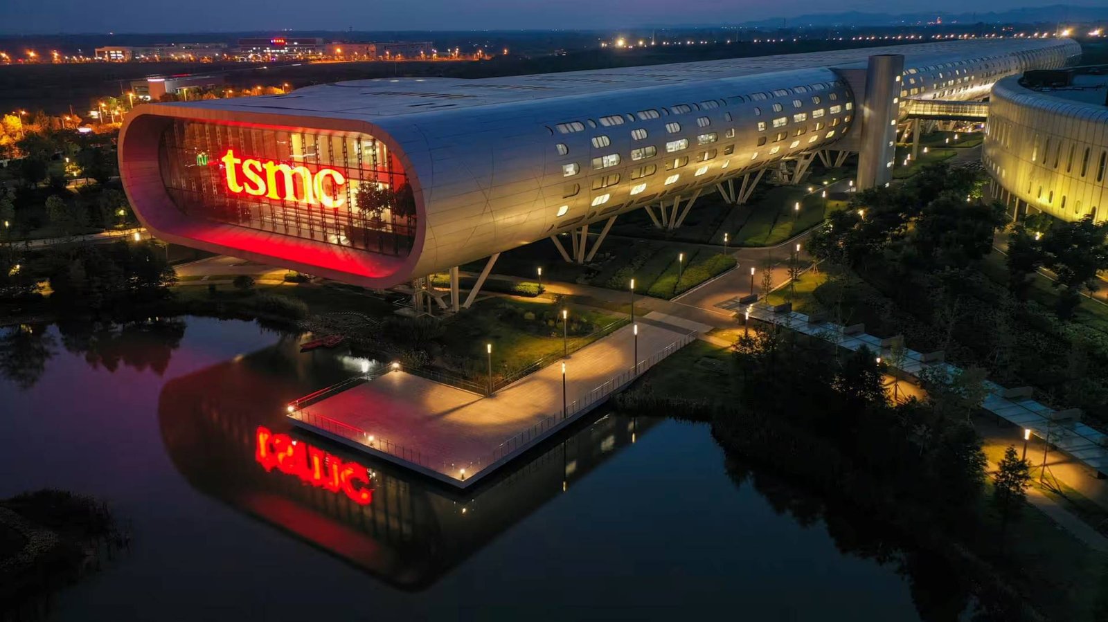 TSMC's 3nm chip production lines in the UK, with a focus on advanced node technology and reduced power consumption, meeting the growing demand for more efficient smartphones