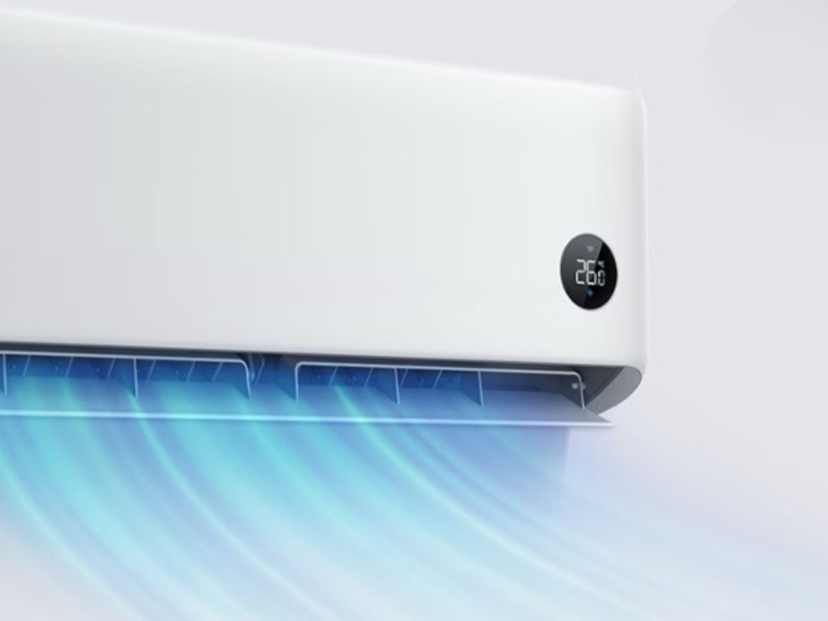 Xiaomi's 2026 Mijia Air Conditioner Super Energy Saving 1HP features a sleek design and advanced smart technology, including self-cleaning functionality and HyperOS Connect support, providing a smarter and more efficient cooling experience for UK consumers