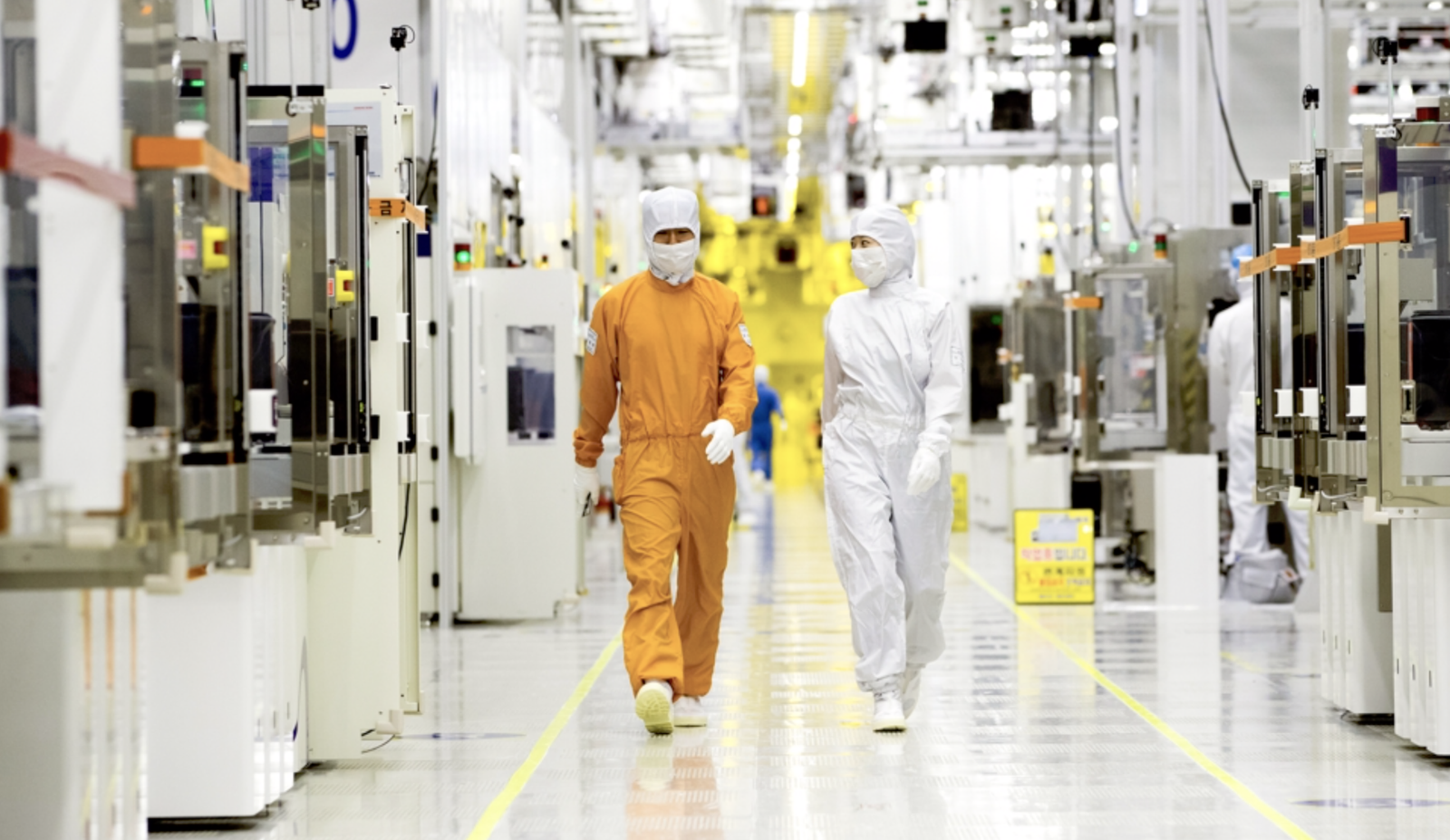 A close-up of a 4-nanometer chip, with the Samsung logo prominently displayed, highlighting the company's expertise in chip making and the UK's thriving tech industry