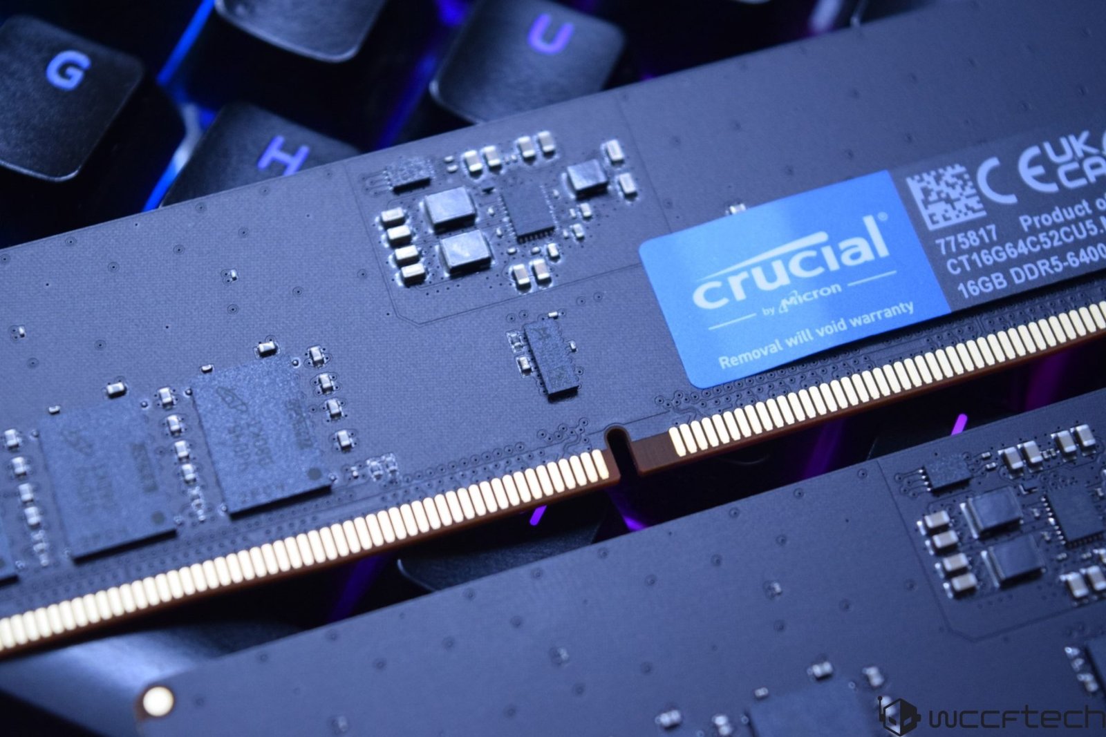 A close-up of a DDR5 memory module, with a graph showing the significant price increase in the background. The primary keyword, DDR5 memory, is naturally included in the image, highlighting the focus of the article.