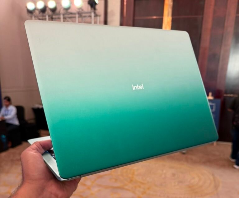 The Intel Wildcat Lake reference laptop boasts a stunning aluminum body, vibrant colours, and a fanless 11W mode, making it a top contender in the UK laptop market, with a beautiful design that is sure to turn heads