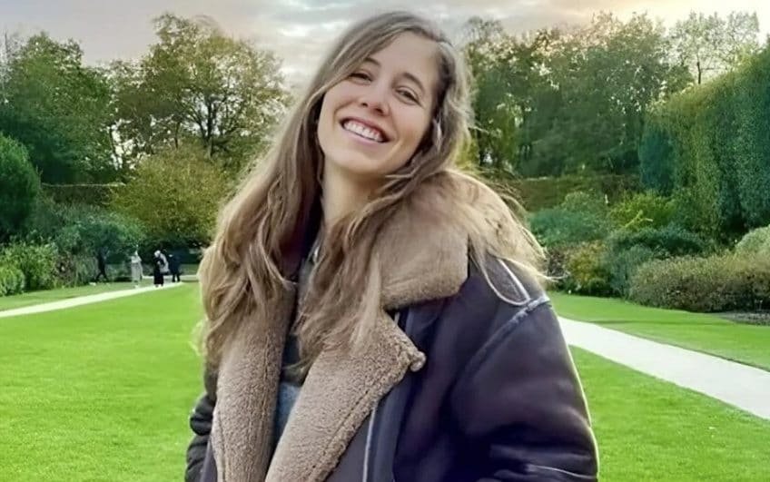 A descriptive image of a courtroom with a judge and a family in the background, with a focus on the primary keyword phrase 'manslaughter charges' and the tragic incident involving a 13-year-old boy and a statue