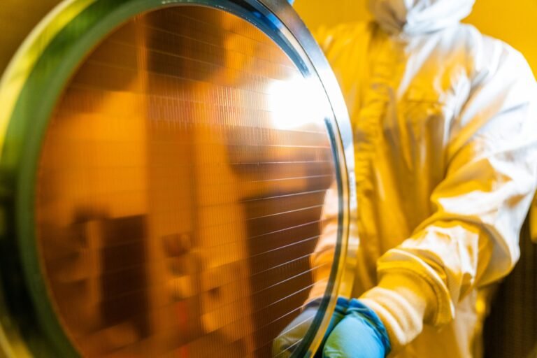 Google and Intel Foundry partnership in the UK, featuring advanced EMIB packaging for next-generation TPU chips, with a focus on AI development and innovation