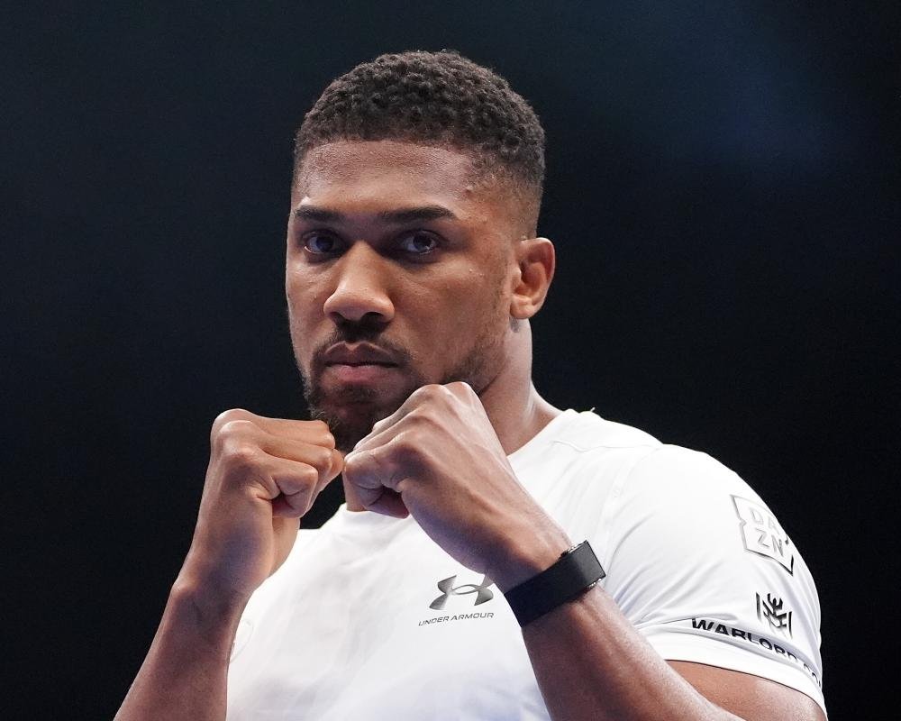 Anthony Joshua car crash in Nigeria