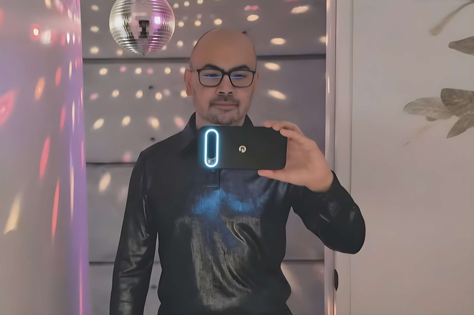 The Google Pixel 11 Pro features a unique Glyph interface, similar to the Nothing Phone, with a stunning colour display and sleek design, set to revolutionise the UK smartphone market with its innovative features and capabilities