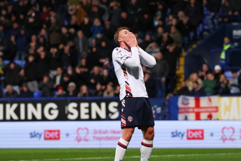 Bolton Wanderers lose to Mansfield Town
