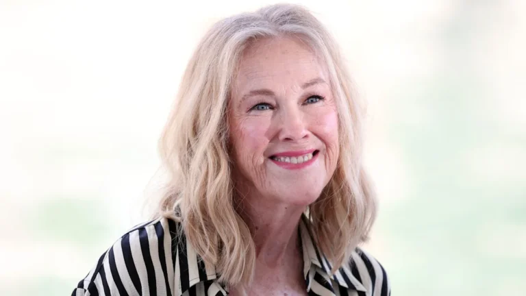 Catherine O'Hara, a renowned actress, passed away at 71, leaving behind a legacy of iconic roles in films like Beetlejuice and Home Alone, a tragic cause of death that will be remembered for years to come, entertainment news, celebrity news