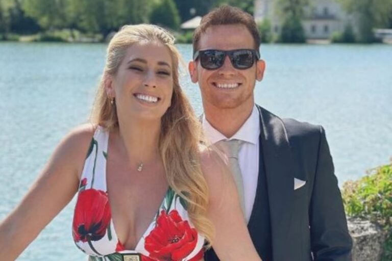 Stacey Solomon and Joe Swash pictured together, with a descriptive caption about their marriage difficulties and relationship challenges, including the colour and behaviour of their relationship