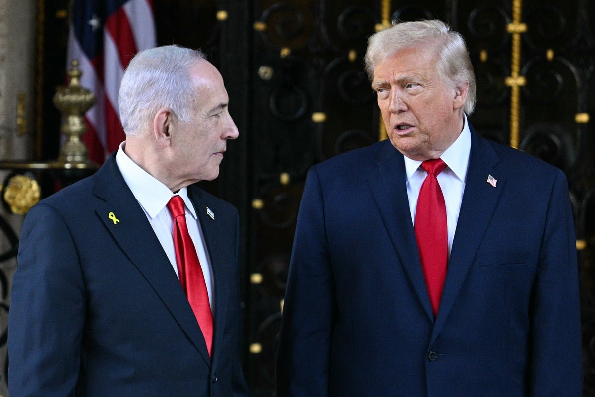 Donald Trump and Benjamin Netanyahu in a heated discussion, with a backdrop of Israeli and American flags, symbolising the complex international relations between the two countries, with the primary keyword being Israel