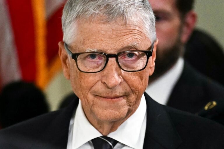 Bill Gates and Jeffrey Epstein: a complex web of secrets and scandals, with Gates admitting that Epstein had sensitive information about his extramarital affairs, highlighting the need for greater transparency and accountability in the lives of the rich and powerful