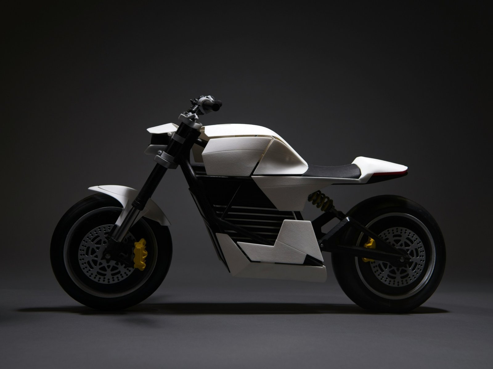 Electric motorcycle with new gearbox technology