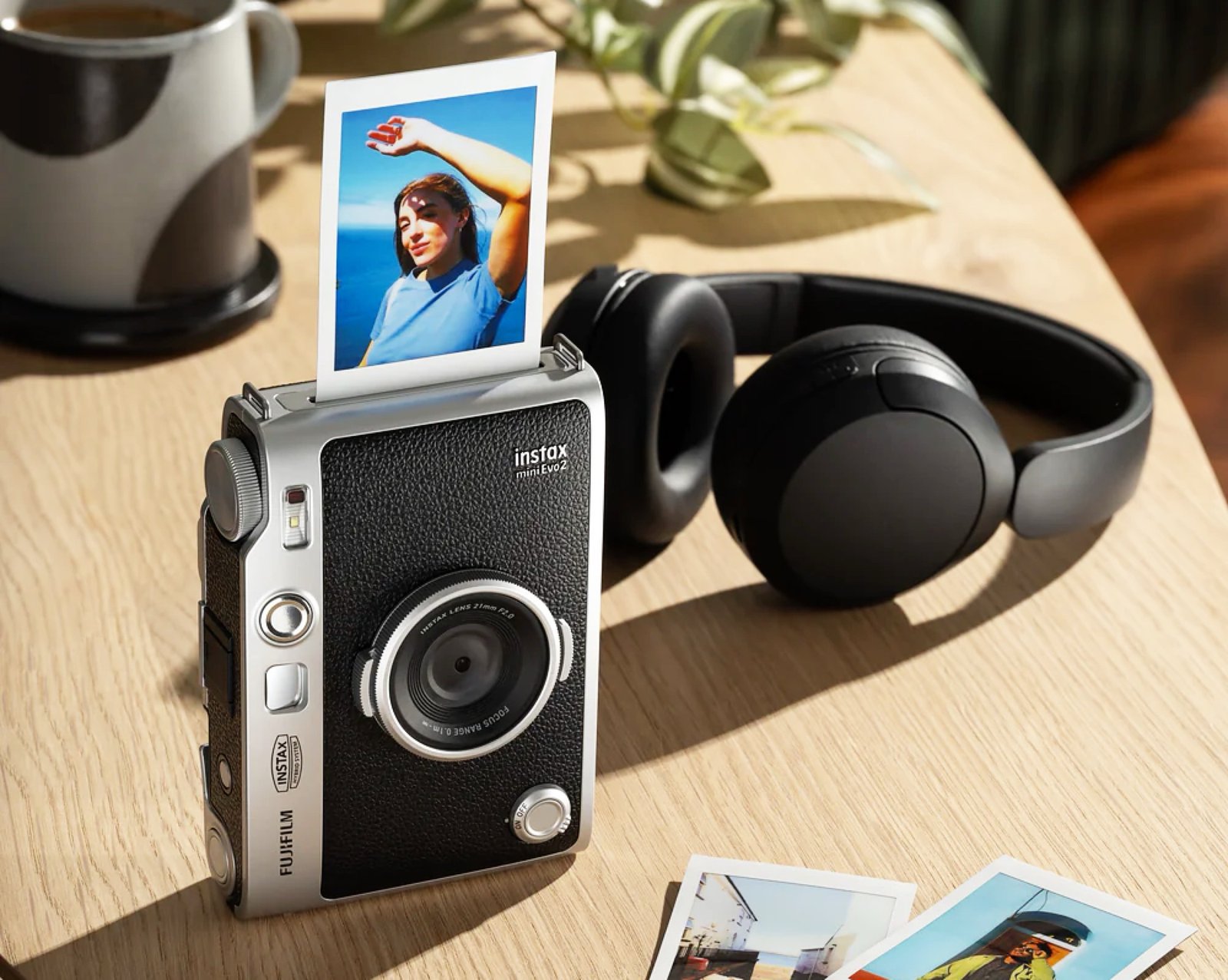 Fujifilm Instax Mini Evo 2 camera
