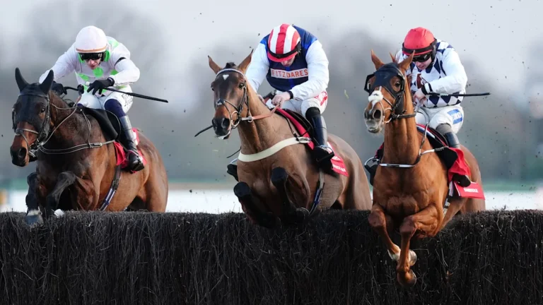 Jukebox Man wins King George at Kempton