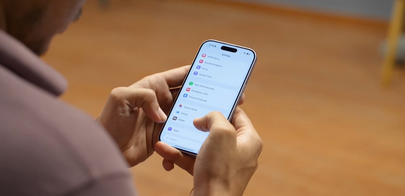 iPhone 17 discounts across UK spark buyer frenzy