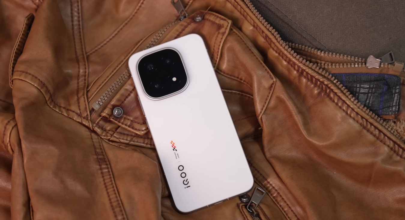 iQOO 15 durability test earns positive feedback in the UK