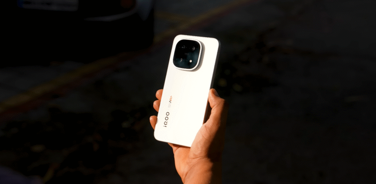 iQOO 15 preorders could start soon in UAE through official website