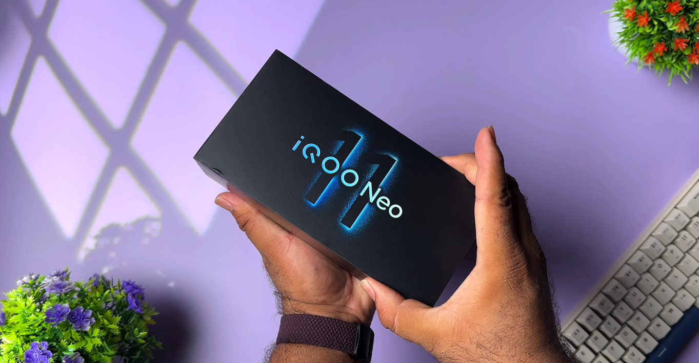 iQOO Neo 11 teaser sparks strong social media reactions in Germany