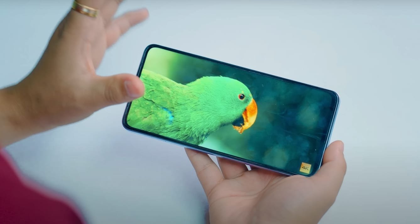 iQOO Z10 Lite 5G screen